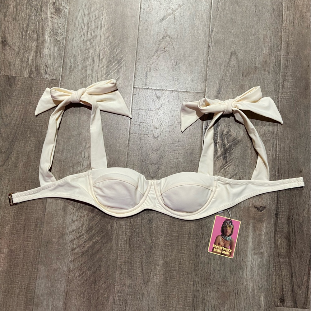 Strawberry Milk Mob White Lotus Bikini Top Size S